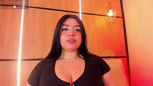 Snapshot of ashlyn_parker chatting on October 2025 08:17:02 PM ashlyn parker online show from October 2025 08:17:02 PM