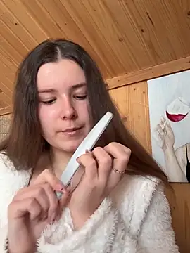 Snapshot of mewKate chatting on February 2026 02:28:01 PM mewKate online show from February 2026 02:28:01 PM