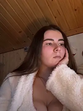 Snapshot of mewKate chatting on February 2026 03:41:02 PM mewKate online show from February 2026 03:41:02 PM