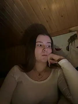 Snapshot of mewKate chatting on January 2026 04:11:01 PM mewKate online show from January 2026 04:11:01 PM