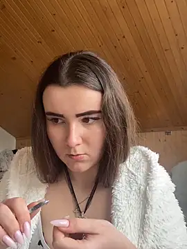 mewKate online show from April 2026 03:02:01 PM