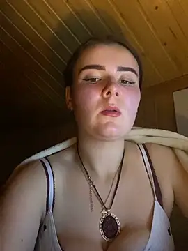 mewKate online show from May 2026 09:18:02 PM