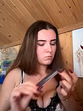 Snapshot of mewKate chatting on September 2025 01:06:01 PM mewKate online show from September 2025 01:06:01 PM