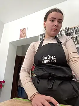 mewKate online show from March 2026 12:43:01 PM