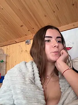 Snapshot of mewKate chatting on November 2025 10:08:01 AM mewKate online show from November 2025 10:08:01 AM