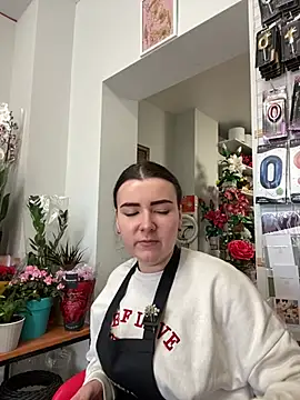 mewKate online show from March 2026 03:04:01 PM