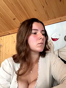 Snapshot of mewKate chatting on October 2025 10:07:01 AM mewKate online show from October 2025 10:07:01 AM