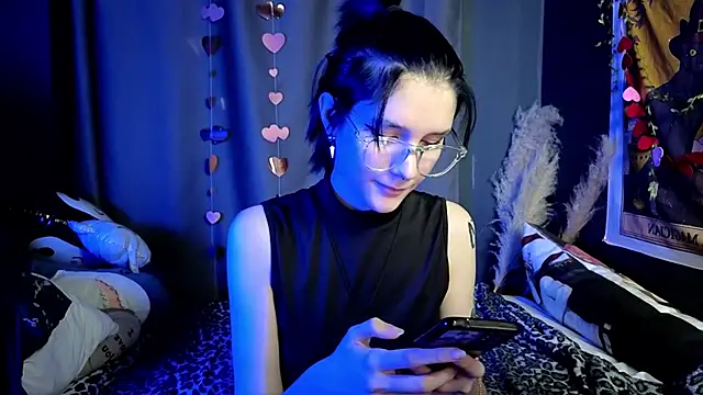 Hyeon Jin online show from February 2025 12:30:02 AM