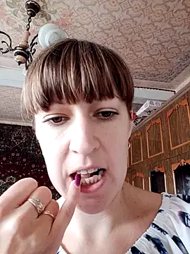 Calibers2932 online show from October 2025 08:46:01 AM