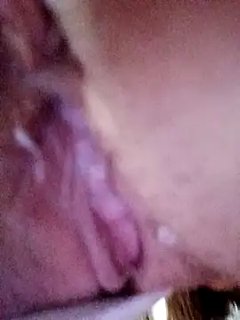 Snapshot of Calibers2932 chatting on February 2026 10:01:01 AM Calibers2932 online show from February 2026 10:01:01 AM