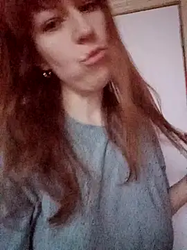 Snapshot of Calibers2932 chatting on December 2025 08:05:01 AM Calibers2932 online show from December 2025 08:05:01 AM