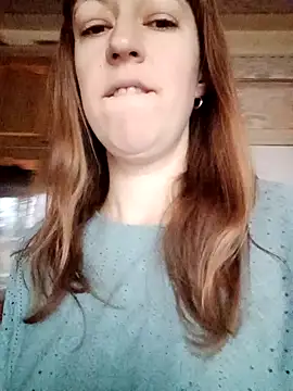 Calibers2932 online show from November 2025 06:39:01 AM