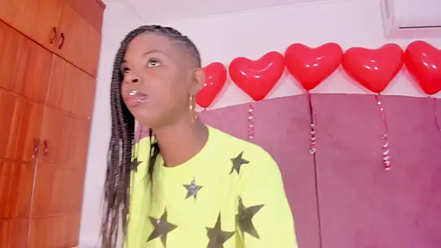 Bonnie 30  online show from February 2025 06:09:01 PM