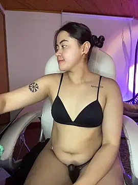 Camila pinkk online show from June 2026 04:27:02 PM