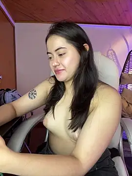 Camila pinkk online show from June 2026 02:07:01 PM