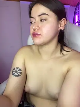 Camila pinkk online show from April 2026 01:51:01 PM