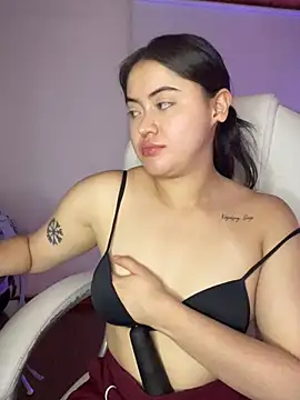 Camila pinkk online show from July 2026 02:02:01 PM