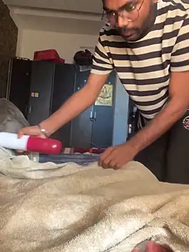 bottomssr online show from December 2025 03:28:02 AM