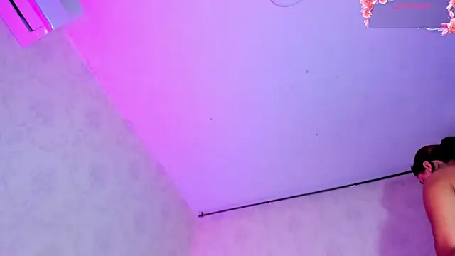 Snapshot of NAHIARA_LEE chatting on January 2026 12:30:01 PM NAHIARA LEE online show from January 2026 12:30:01 PM