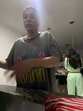 Snapshot of MilaRux chatting on March 2025 02:42:02 AM MilaRux online show from March 2025 02:42:02 AM