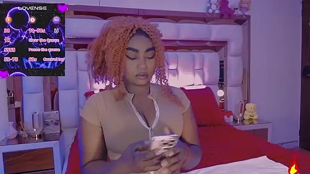 Snapshot of Aliana_Ross chatting on September 2025 08:21:02 AM Aliana Ross online show from September 2025 08:21:02 AM