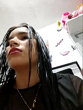 Snapshot of the_queen_of_street chatting on September 2025 07:08:02 PM the queen of street online show from September 2025 07:08:02 PM
