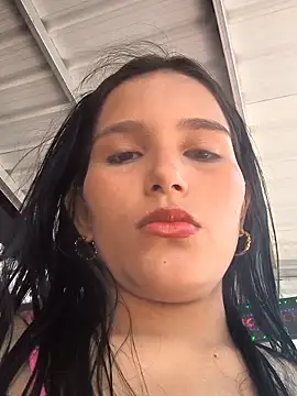 the queen of street online show from February 2026 06:10:02 PM