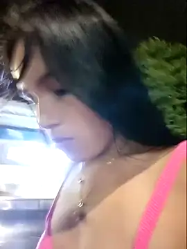 Snapshot of the_queen_of_street chatting on September 2025 03:45:01 AM the queen of street online show from September 2025 03:45:01 AM