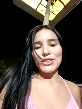 the queen of street online show from October 2025 04:34:01 AM