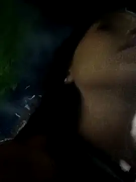 the queen of street online show from November 2025 03:01:02 AM