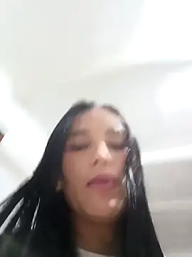 Snapshot of the_queen_of_street chatting on October 2025 03:30:02 AM the queen of street online show from October 2025 03:30:02 AM