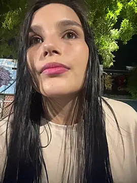 the queen of street online show from March 2026 02:49:02 AM