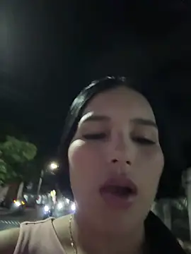 the queen of street online show from July 2026 12:17:01 AM