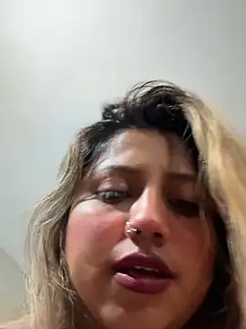 Adrianisx online show from February 2026 06:43:01 AM