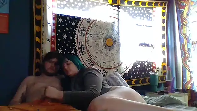 sierrapixie online show from March 2025 04:00:02 PM