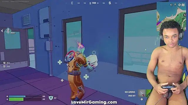 lovemirgaming online show from November 2025 06:41:02 PM