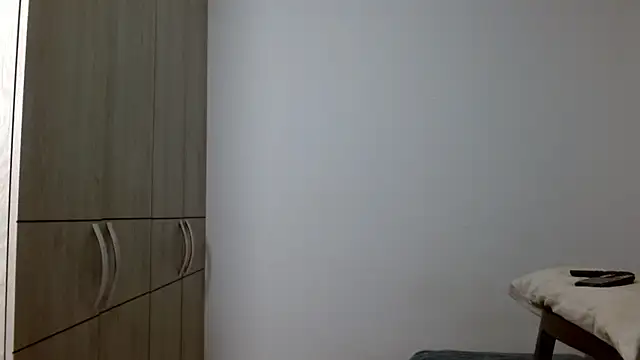 lonelydick2002 online show from October 2025 12:01:02 AM