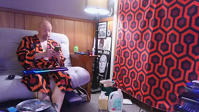 fractal74 online show from January 2025 05:13:01 AM