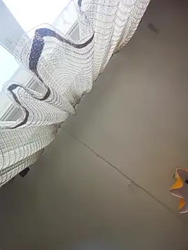 Lauren Amabel online show from April 2026 10:11:01 AM