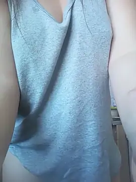 Lauren Amabel online show from March 2026 09:32:02 AM