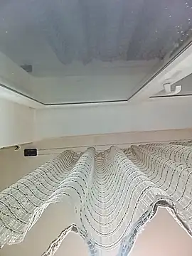 Snapshot of Lauren_Amabel chatting on February 2026 03:52:02 PM Lauren Amabel online show from February 2026 03:52:02 PM