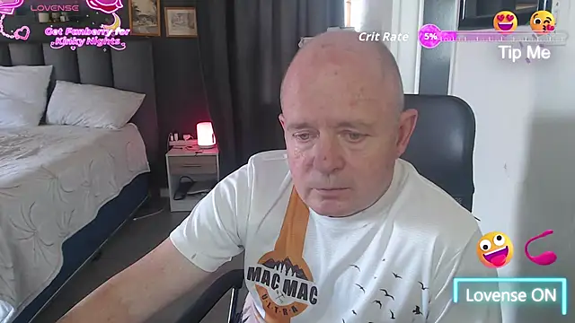 boeslaboes1 online show from April 2026 10:44:01 AM