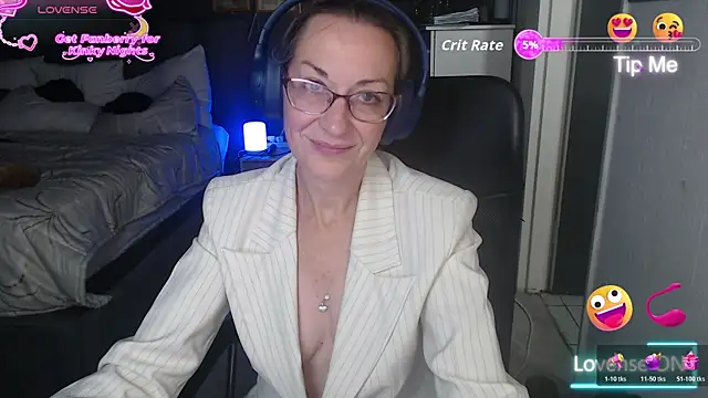 boeslaboes1 online show from November 2025 05:28:01 PM