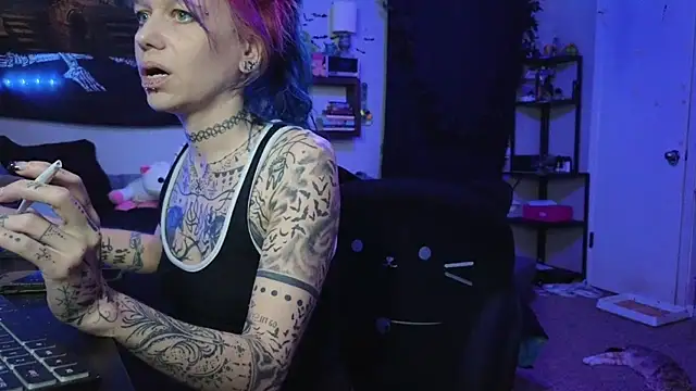 Snapshot of trashbrat chatting on January 2026 06:06:02 AM trashbrat online show from January 2026 06:06:02 AM