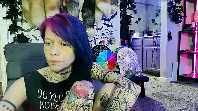trashbrat online show from December 2025 09:47:02 AM
