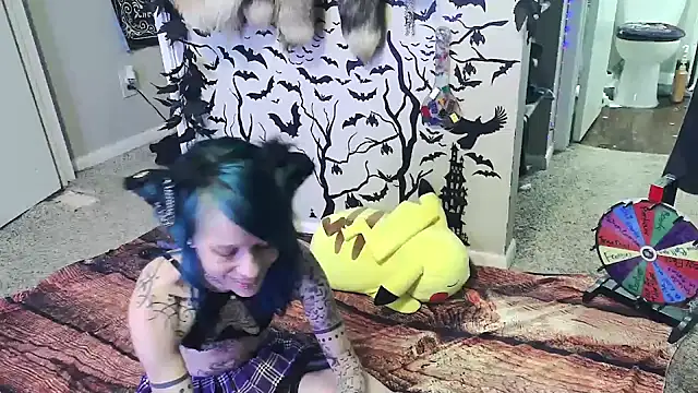 trashbrat online show from November 2025 01:53:01 AM