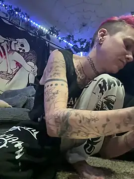 trashbrat online show from April 2026 06:15:02 AM