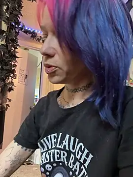 trashbrat online show from May 2026 08:15:02 PM