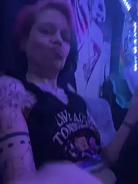 trashbrat online show from April 2026 07:31:02 AM