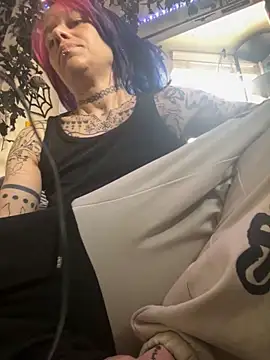 trashbrat online show from May 2026 09:34:01 PM